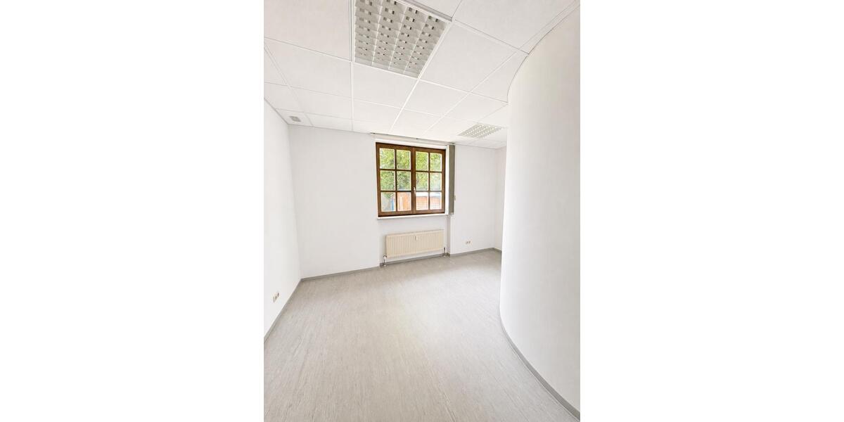 Gewerbeobjekt Vierkirchen - 1.095&euro; | Angebot:26569161