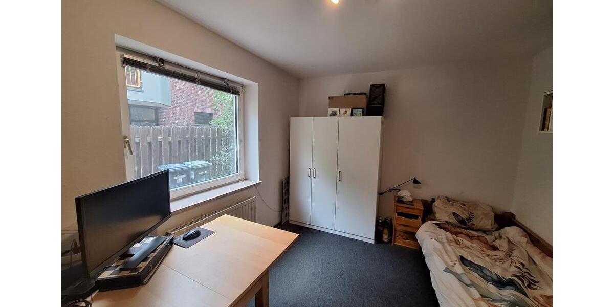 Erdgeschoßwohnung Oldenburg Bloherfelde - 1 Zimmer, 16 m&sup2;, 235&euro; | Angebot:26623608