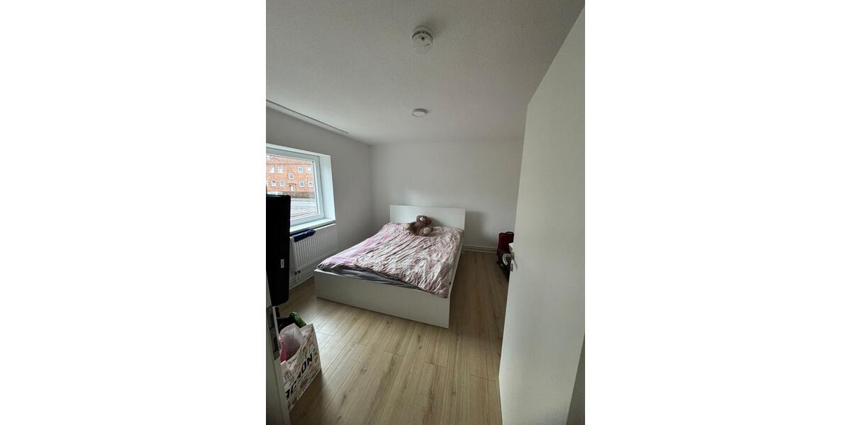 Etagenwohnung Neumünster Brachenfeld/Ruthenberg - 3 Zimmer, 55 m&sup2;, 654&euro; | Angebot:25182074