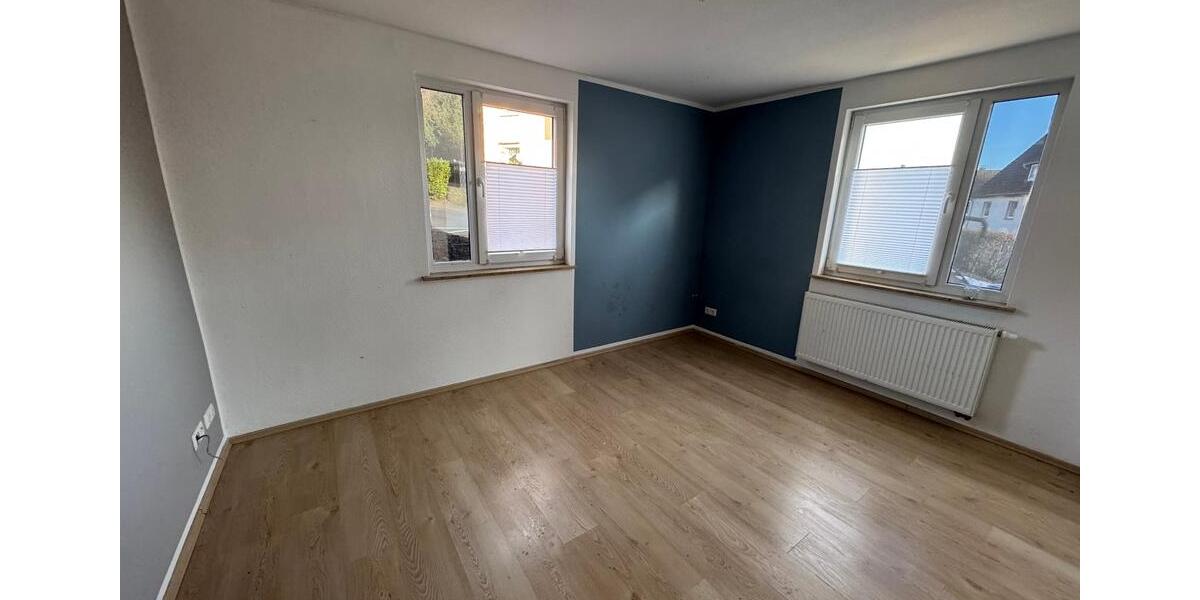 Erdgeschoßwohnung Siegen Dillnhütten - 2 Zimmer, 53 m&sup2;, 430&euro; | Angebot:26581490