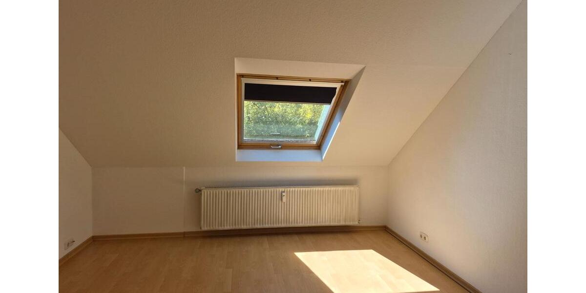 Dachgeschoßwohnung Mayen - 3 Zimmer, 68 m&sup2;, 600&euro; | Angebot:26384598
