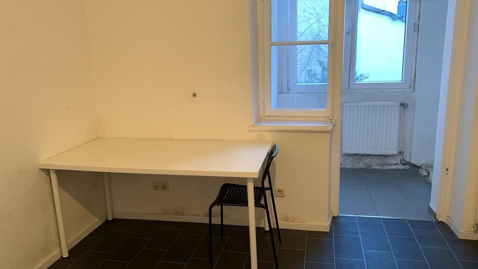 Möbliertes WG-Zimmer zentral in Duisburg! 4 zimmer