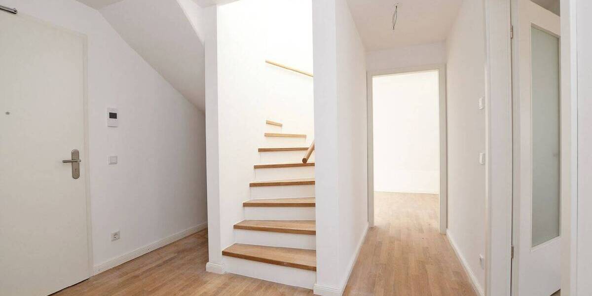 Etagenwohnung München Ramersdorf-Perlach - 5 Zimmer, 132 m&sup2;, 2.847&euro; | Angebot:26105166