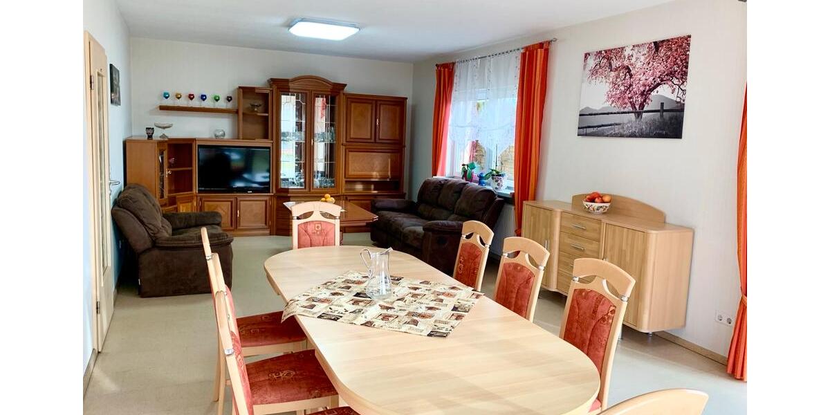 Bungalow Geisa - 3 Zimmer, 108 m&sup2;, 1.350&euro; | Angebot:26365198