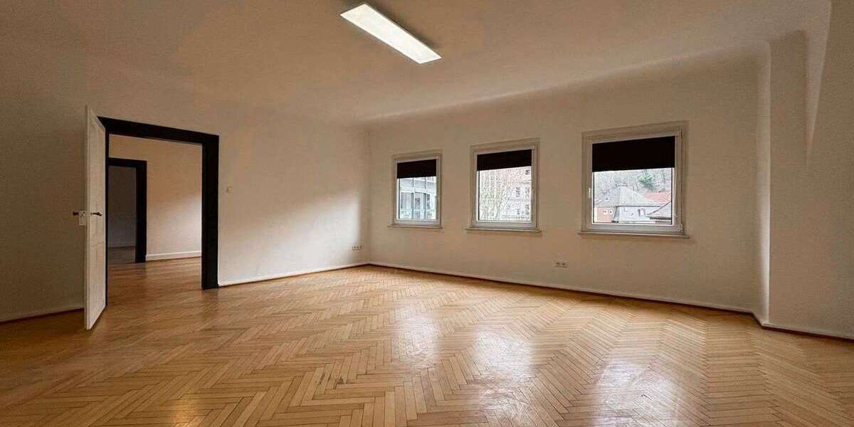 Etagenwohnung Landstuhl - 6 Zimmer, 134 m&sup2;, 1.680&euro; | Angebot:26685257