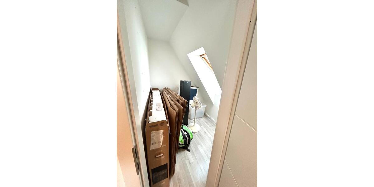 Dachgeschoßwohnung Geestland - 3 Zimmer, 88 m&sup2;, 690&euro; | Angebot:24551411