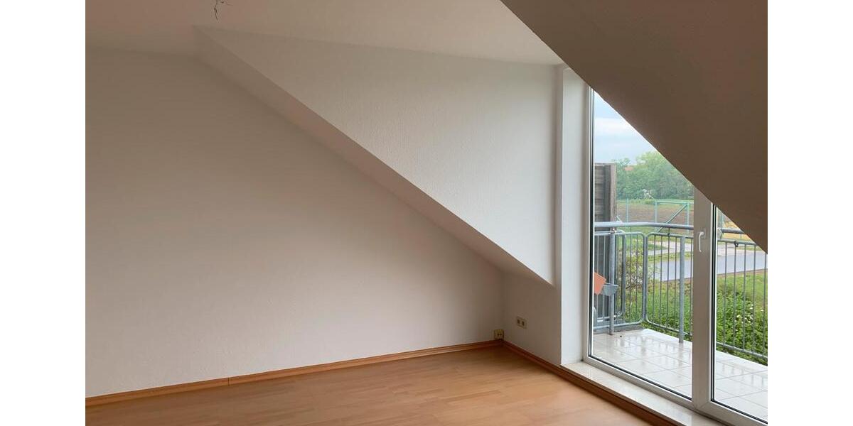 Dachgeschoßwohnung Wermsdorf - 2 Zimmer, 54 m&sup2;, 350&euro; | Angebot:26350227