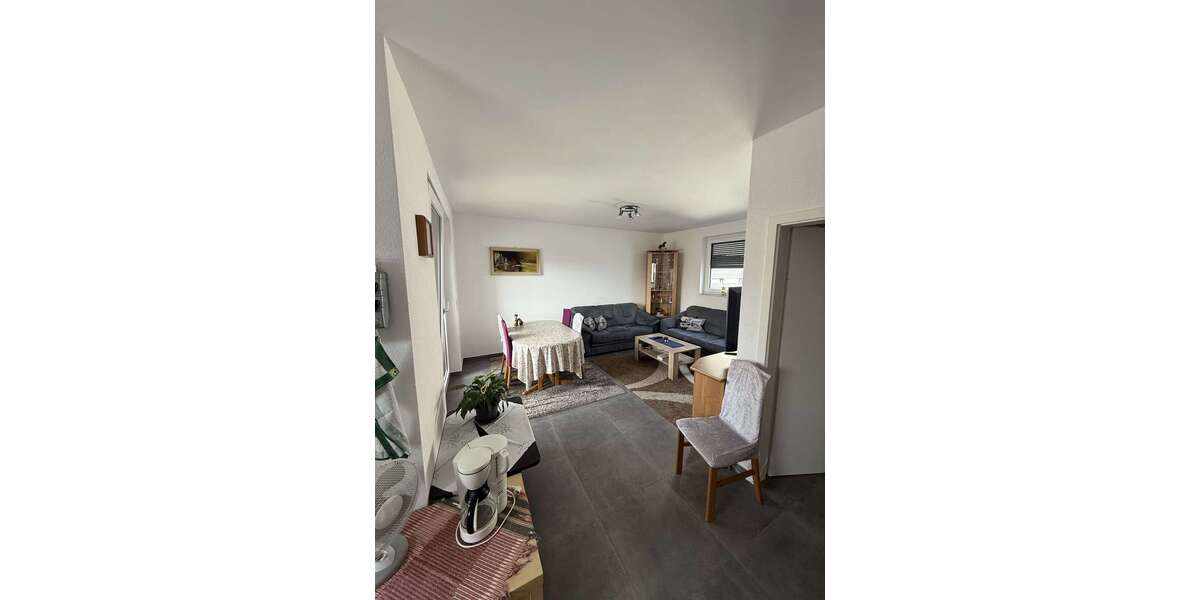 Etagenwohnung Elsenfeld - 3 Zimmer, 64 m&sup2;, 970&euro; | Angebot:27136600