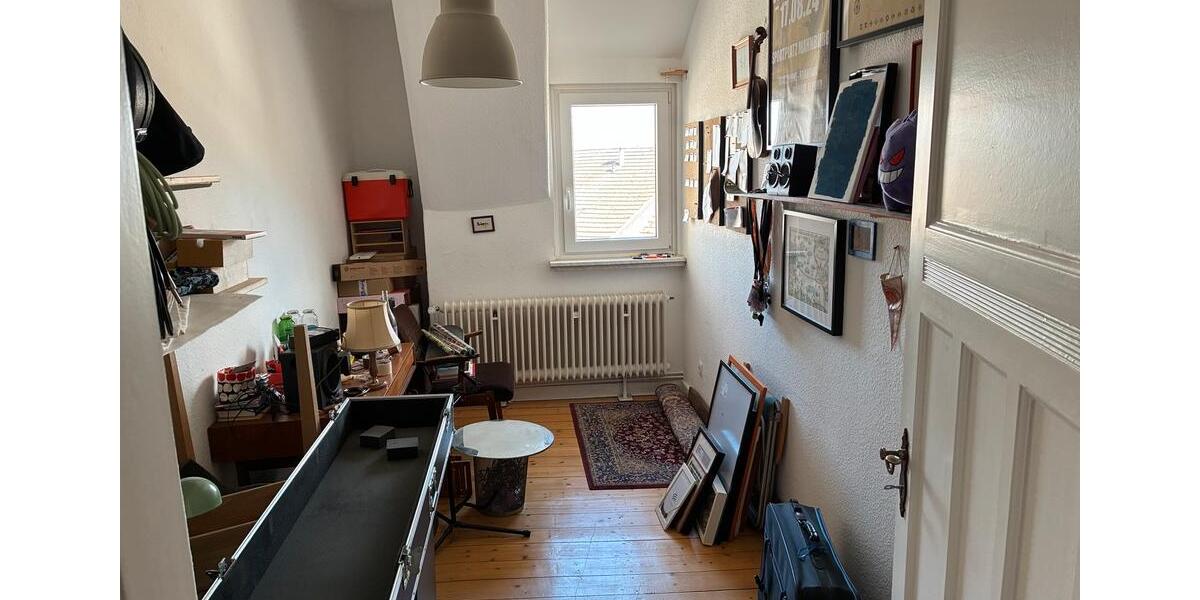 Etagenwohnung Hildesheim Itzum-Marienburg - 4 Zimmer, 97 m&sup2;, 800&euro; | Angebot:26026113