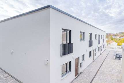 Haus zum Mieten in Viechtach 1.235 € 130 m² 5 zimmer