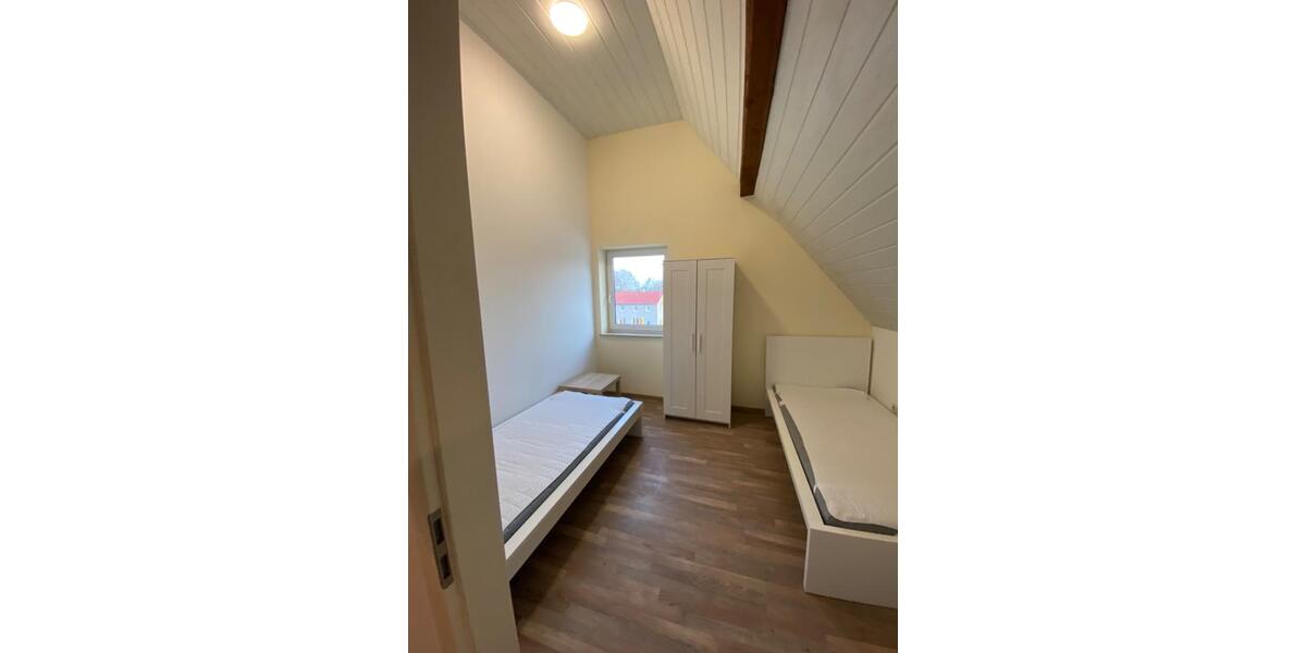 Wohnen auf Zeit Ochsenfurt - 4 Zimmer, 110 m&sup2;, 10&euro; | Angebot:24810465