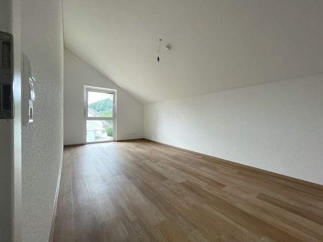 Reiheneckhaus - Neubau 4 zimmer