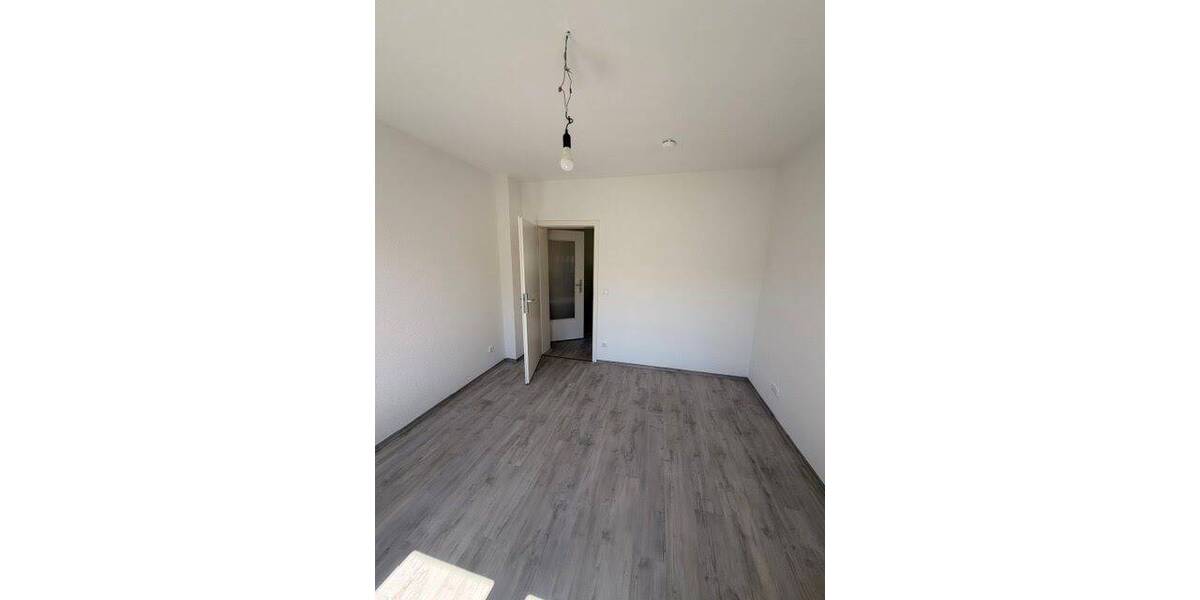 Etagenwohnung Duisburg Mittelmeiderich - 2 Zimmer, 39 m&sup2;, 319&euro; | Angebot:26741982