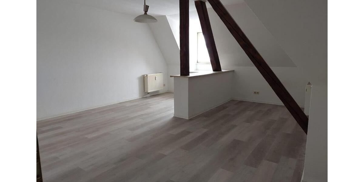 Etagenwohnung Nordhausen - 1 Zimmer, 27 m&sup2;, 300&euro; | Angebot:25589142