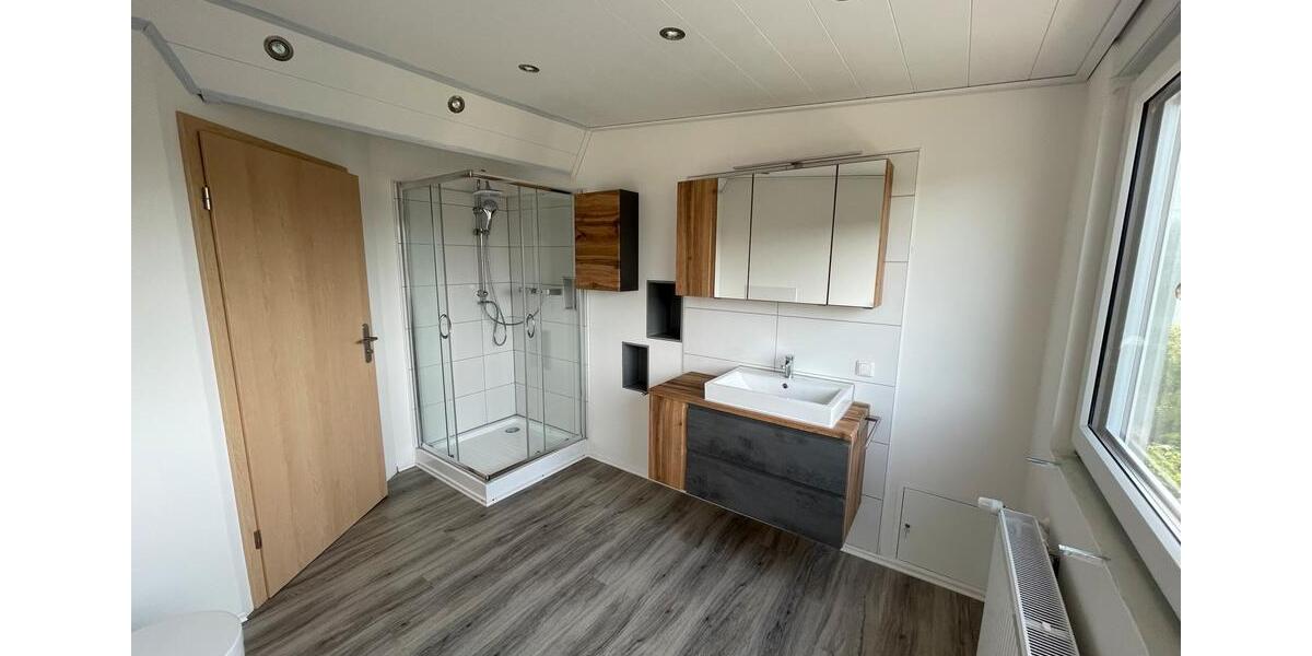 Maisonettenwohnung Berg bei Neumarkt in der Oberpfalz - 5.5 Zimmer, 156 m&sup2;, 1.400&euro; | Angebot:26702049