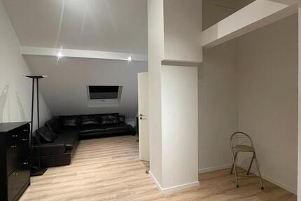 Wohnen auf Zeit Göppingen Bruckwasen - 1 Zimmer, 35 m&sup2;, 600&euro; | Angebot:25111605