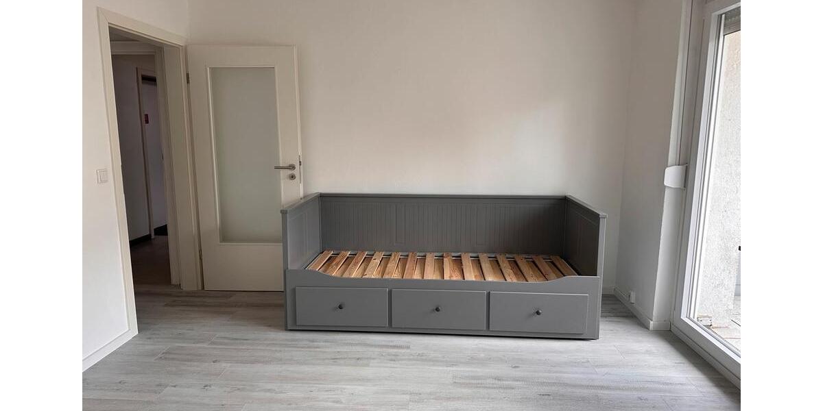 Neu renovierte 1 Zimmer Wohnung mit Balkon in BI Brackwede 1 zimmer