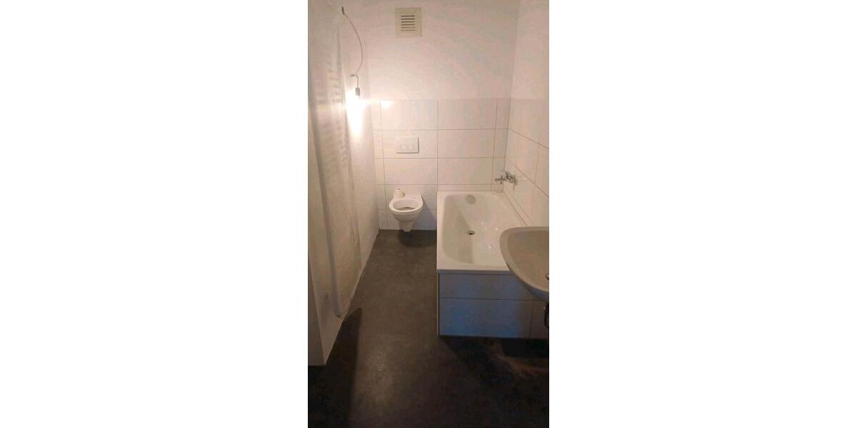 Etagenwohnung Kitzingen - 3 Zimmer, 110 m&sup2;, 1.100&euro; | Angebot:26221393