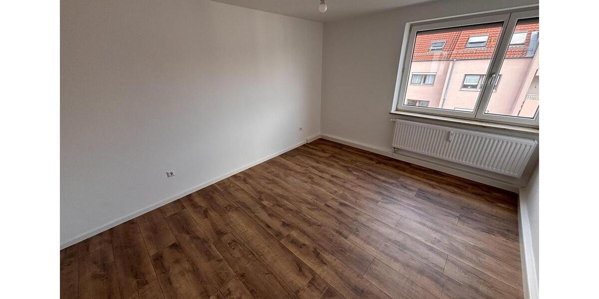 Dachgeschoßwohnung Stadtbergen - 3 Zimmer, 61 m&sup2;, 1.290&euro; | Angebot:25309256