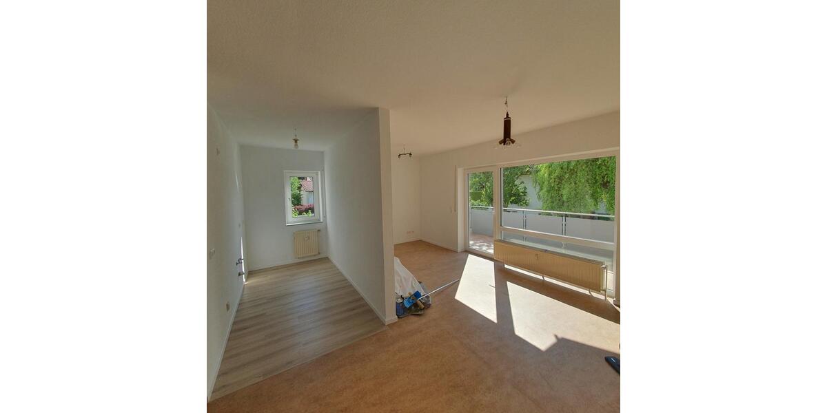 Erdgeschoßwohnung Wolfhagen - 3 Zimmer, 87 m&sup2;, 650&euro; | Angebot:26252825