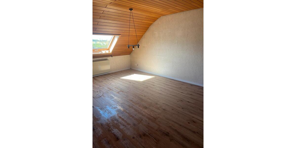 Etagenwohnung Mandelbachtal - 2 Zimmer, 78 m&sup2;, 600&euro; | Angebot:26278243