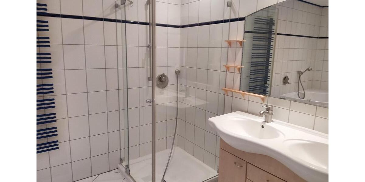 Etagenwohnung Trittau - 3 Zimmer, 130 m&sup2;, 1.170&euro; | Angebot:24487439