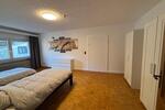 Wohnen auf Zeit Gladenbach - 7 Zimmer, 250 m&sup2;, 26&euro; | Angebot:24865996