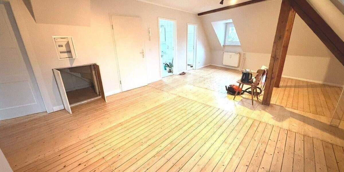 3-Zimmer-Dachgeschosswohnung in 56841 Traben-Trarbach mit neuer Einbauküche 3 zimmer