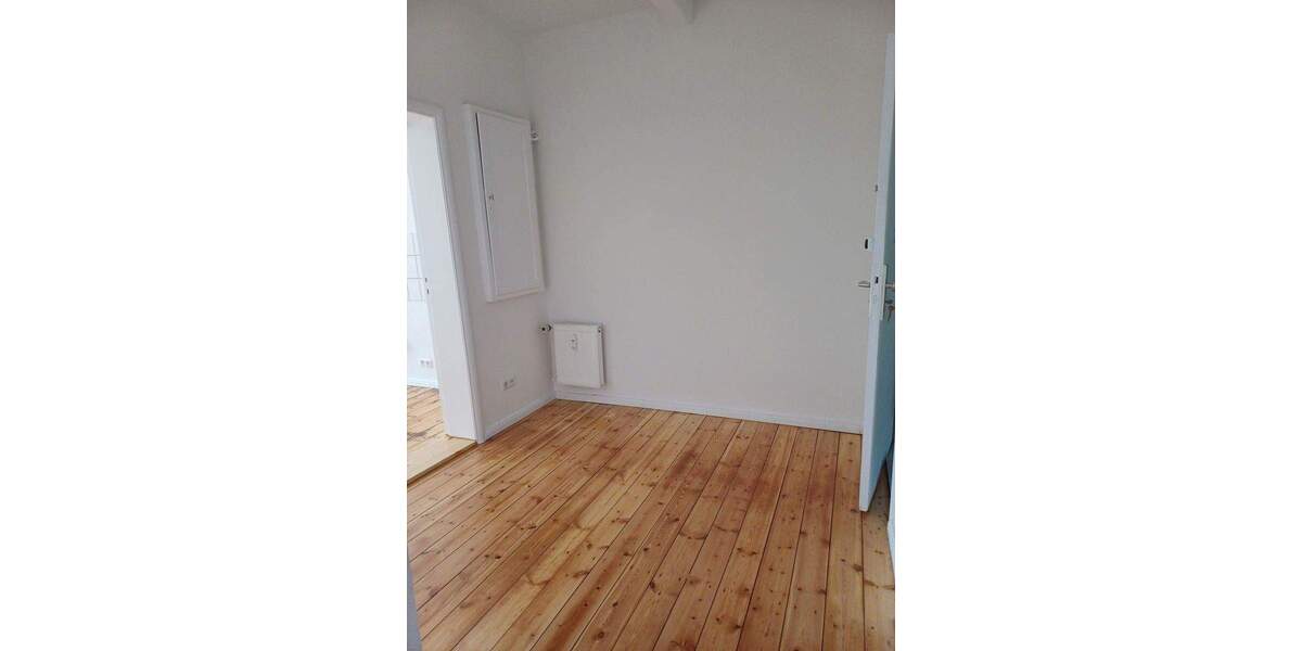 Etagenwohnung Rathenow Nordsiedlung - 2 Zimmer, 58 m&sup2;, 525&euro; | Angebot:25699632