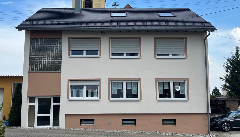 Etagenwohnung Unterschneidheim - 6 Zimmer, 130 m&sup2;, 1.100&euro; | Angebot:24804733