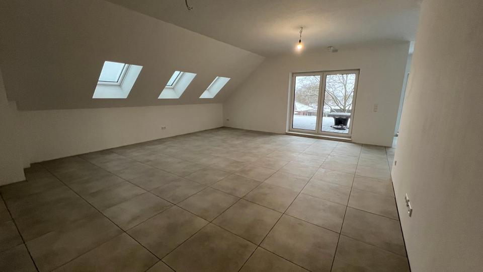 Einfamilienhaus Edewecht - 5 Zimmer, 158 m&sup2;, 1.750&euro; | Angebot:26699476