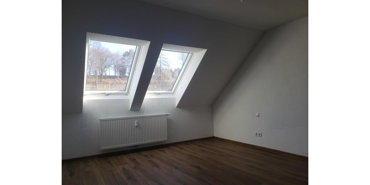 Etagenwohnung Hainichen - 2 Zimmer, 50 m&sup2;, 235&euro; | Angebot:25582033