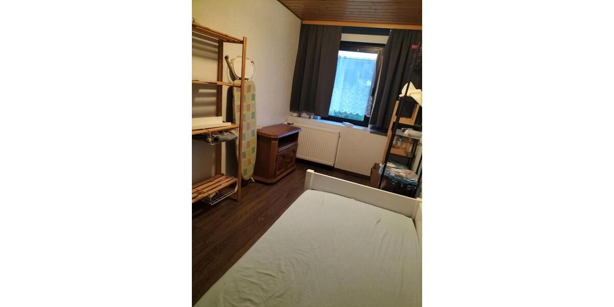 Wohnen auf Zeit Neunkirchen Heinitz - 1 Zimmer, 14 m&sup2;, 330&euro; | Angebot:26251355