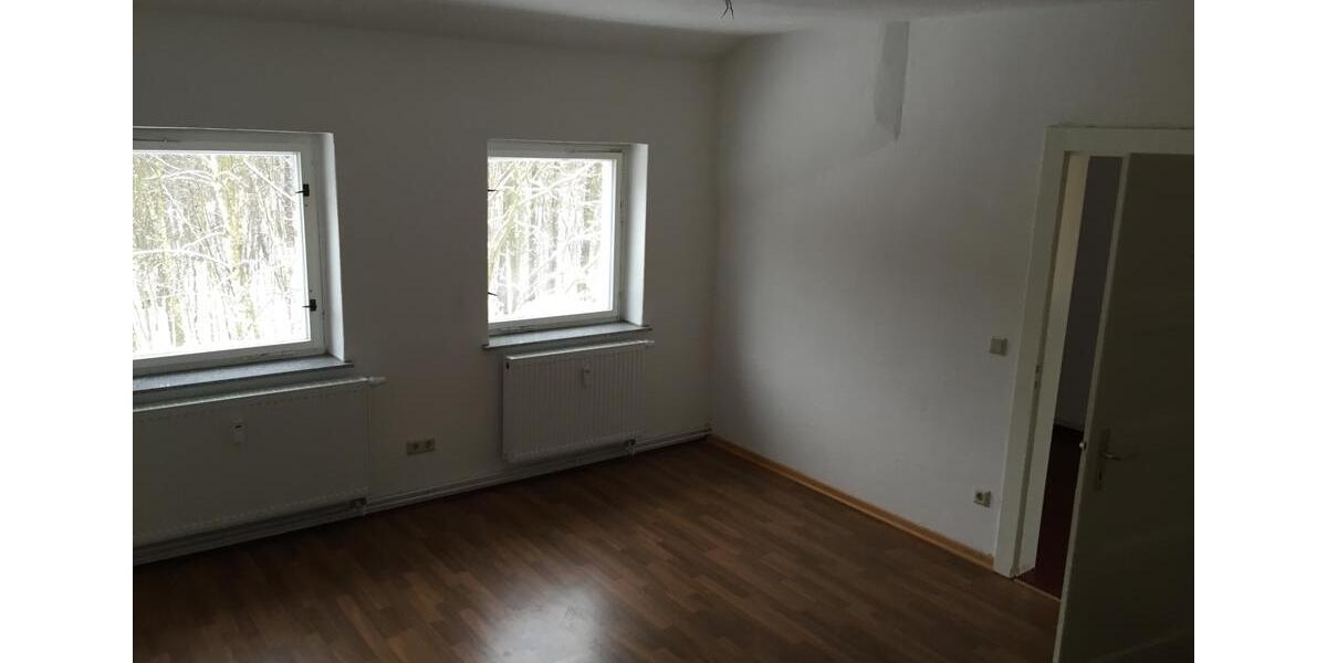 Dachgeschoßwohnung Lauchhammer - 5 Zimmer, 80 m&sup2;, 485&euro; | Angebot:26705122