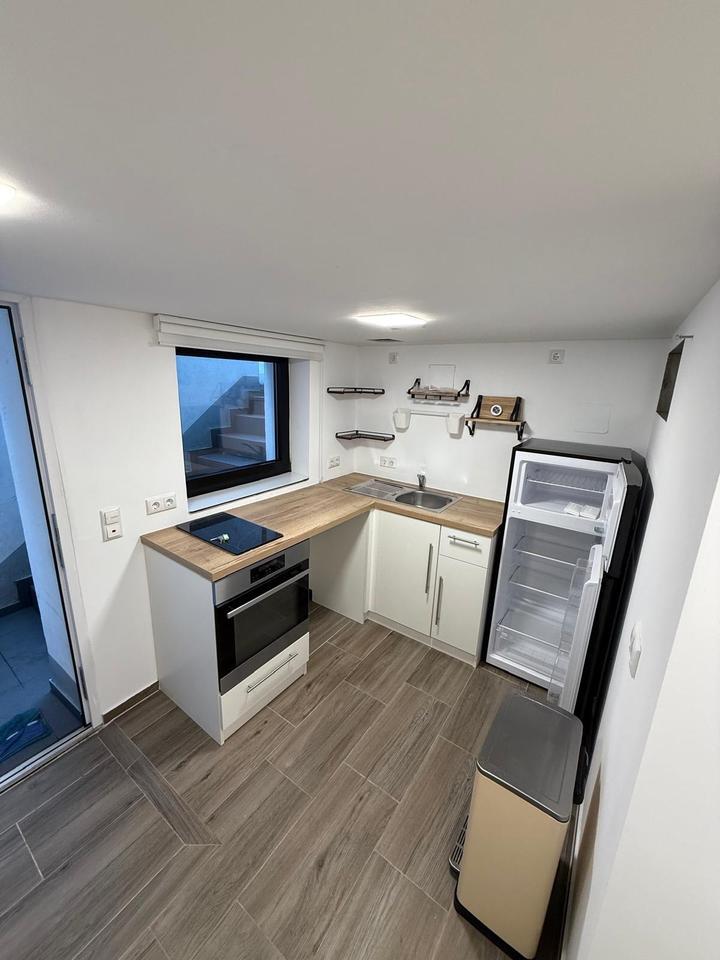 2- Zimmer Kellerwohnung zimmer