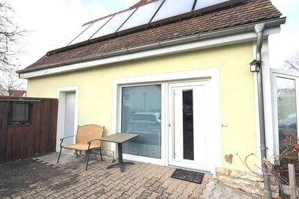 Neue 2 Zimmerwohnung mit Terrasse, großer Küche mit Esszimmer, außergewöhnlichem Wohnzimmer und Schlafzimmer 2 zimmer