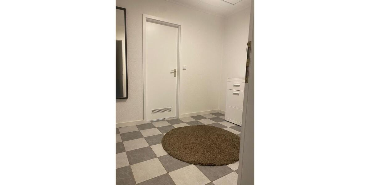 Dachgeschoßwohnung Seesen - 3 Zimmer, 85 m&sup2;, 800&euro; | Angebot:26153019