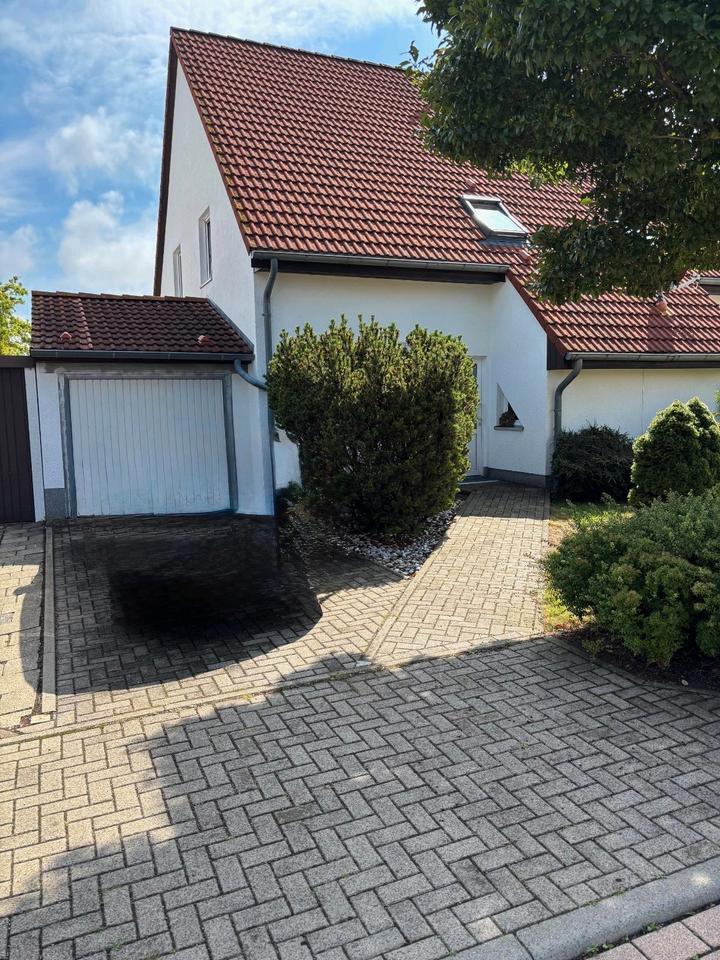 Schöne Doppelhaushälfte zum anmieten