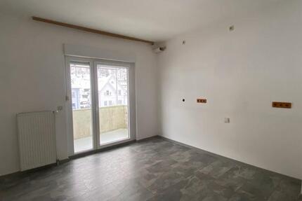 Wohnung Siegen - 4 Zimmer, 90 m&sup2;, 820&euro; | Angebot:24732328