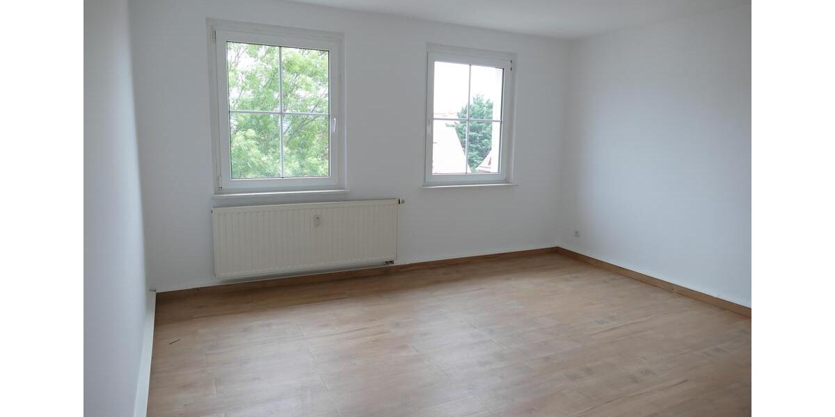 Etagenwohnung Naumburg (Saale) - 3 Zimmer, 65 m&sup2;, 525&euro; | Angebot:26476529