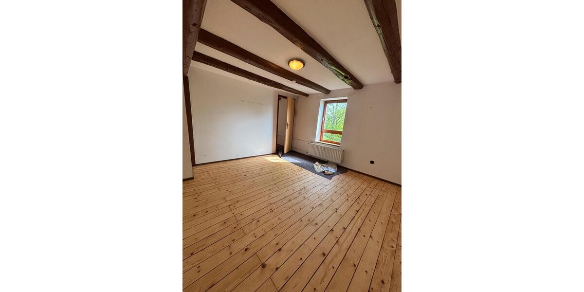 Etagenwohnung Trendelburg - 3 Zimmer, 65 m&sup2;, 450&euro; | Angebot:26701294