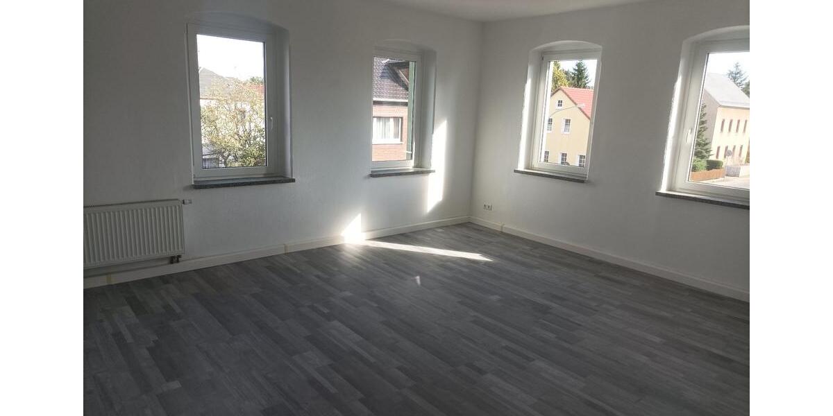 Etagenwohnung Ebersbach-Neugersdorf Neugersdorf - 5 Zimmer, 120 m&sup2;, 610&euro; | Angebot:26665616