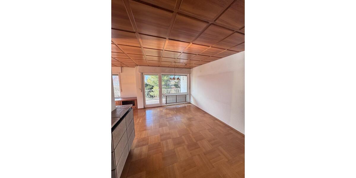 Etagenwohnung Markgröningen - 3 Zimmer, 80 m&sup2;, 1.000&euro; | Angebot:25376642