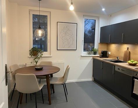 Erdgeschoßwohnung Jüterbog - 4 Zimmer, 120 m&sup2;, 1.380&euro; | Angebot:24362199