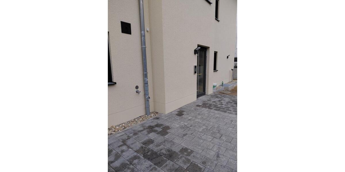 Etagenwohnung Regensburg Gallingkofen - 2 Zimmer, 62 m&sup2;, 1.125&euro; | Angebot:25370347