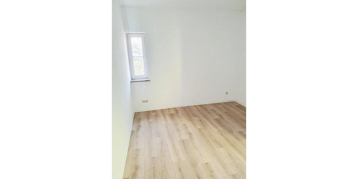 Etagenwohnung Augustusburg - 2 Zimmer, 45 m&sup2;, 338&euro; | Angebot:24773906