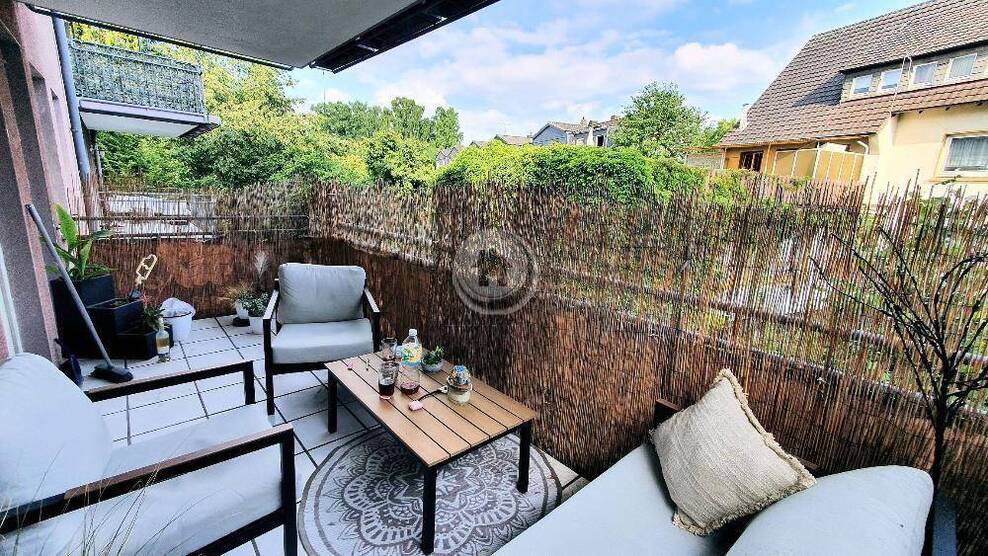 !!! ImmoPoint !!! 2. BEZUG nach SANIERUNG - 31 m² WohnZimmer - 9 m² SÜD-Terrasse (IP 3 MD 73 - 1.OGR)