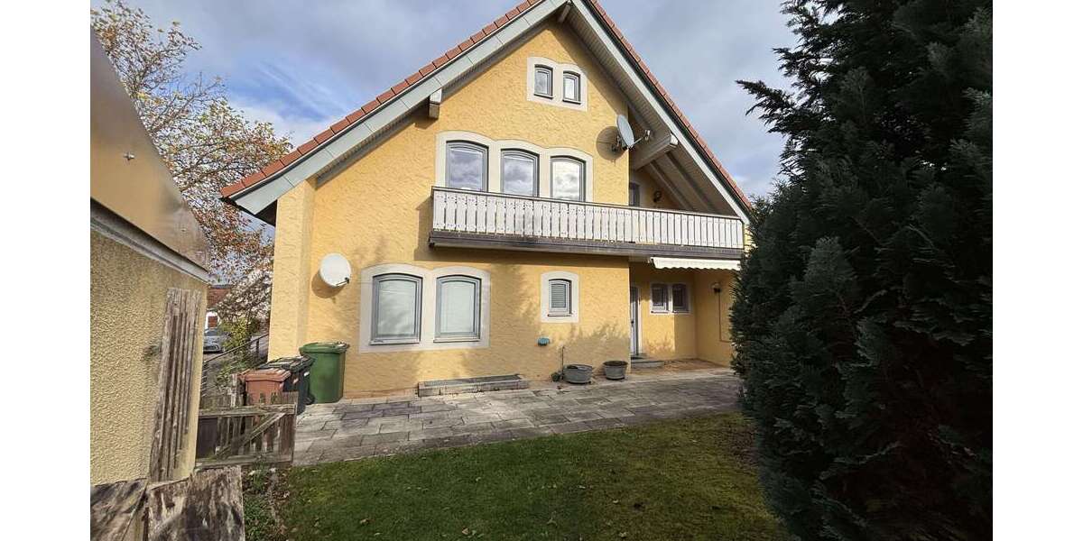 Etagenwohnung Gunzenhausen - 3 Zimmer, 98 m&sup2;, 900&euro; | Angebot:27112362