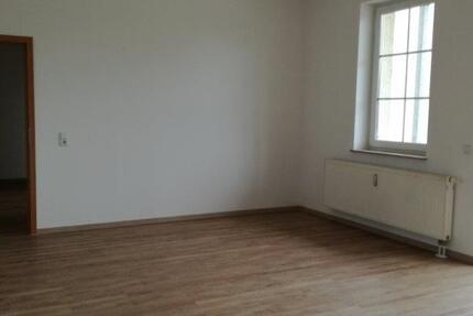 Wohnung Tangerhütte - 3 Zimmer, 90 m&sup2;, 630&euro; | Angebot:26299823