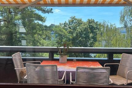 Wohnung Wiesbaden Biebrich - 2 Zimmer, 85 m&sup2;, 1.090&euro; | Angebot:25239304